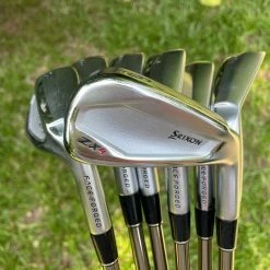 BKBigGolf Srixon ZX4 Iron Set 5-A / Recoil F3 Regular Graphite