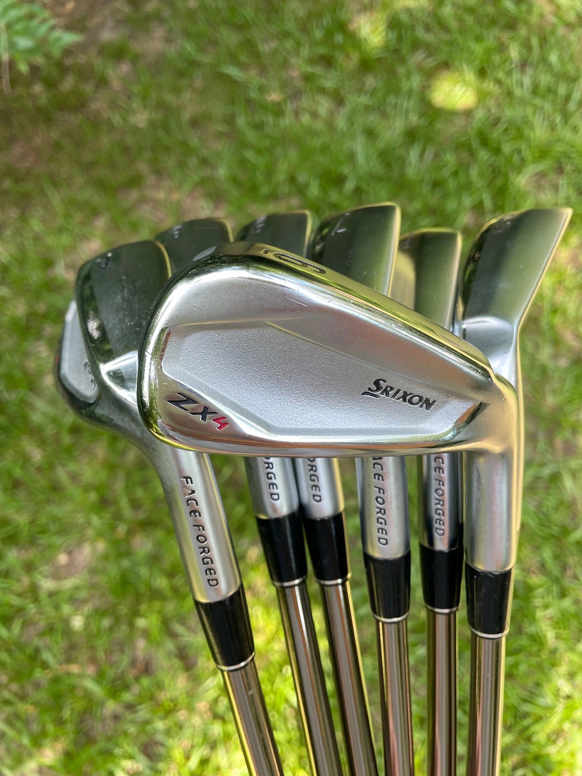 BKBigGolf Srixon ZX4 Iron Set 5-A / Recoil F3 Regular Graphite