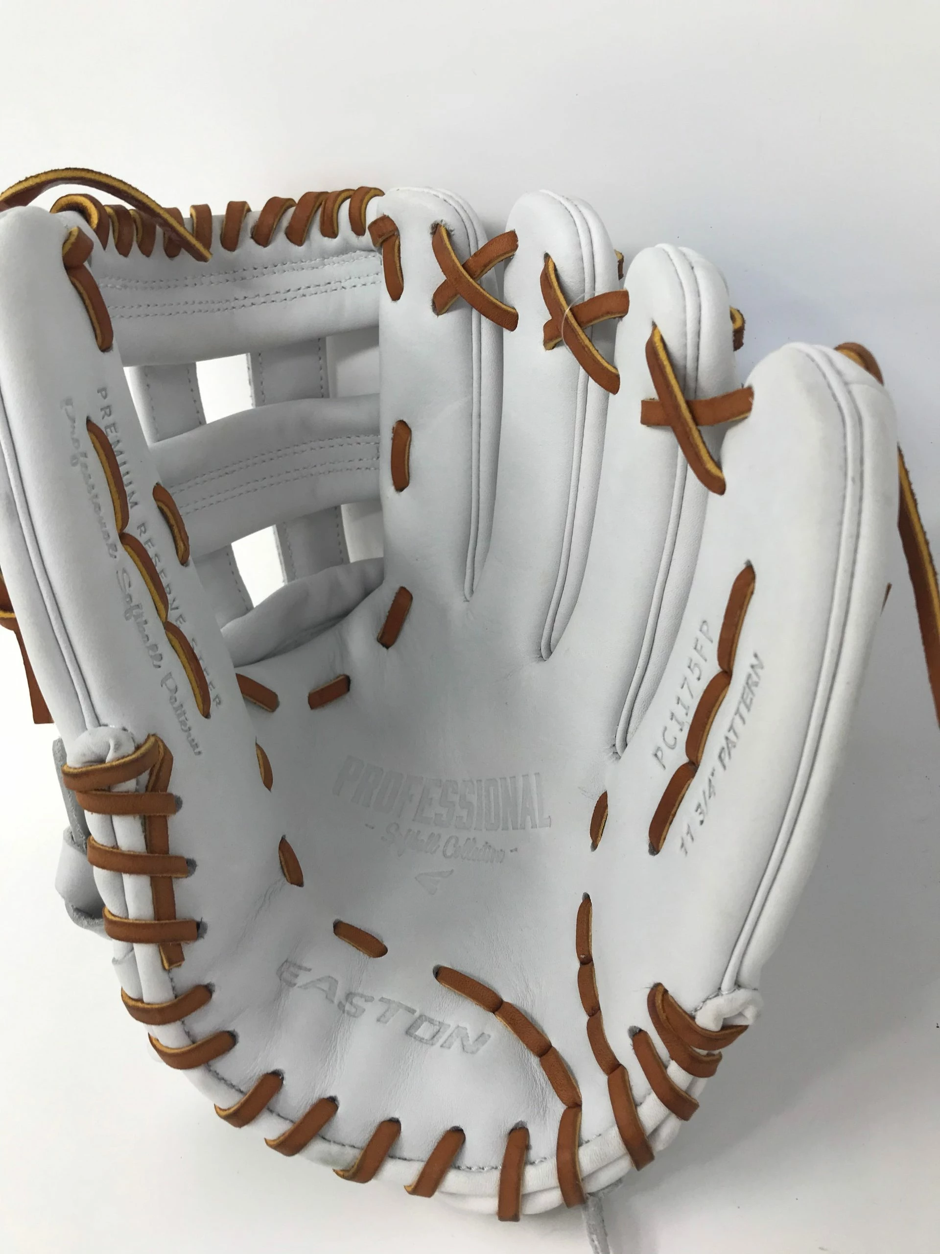 New Other Easton Professional Softball Series RHT 11.75 Fastpitch Glove - Image 3