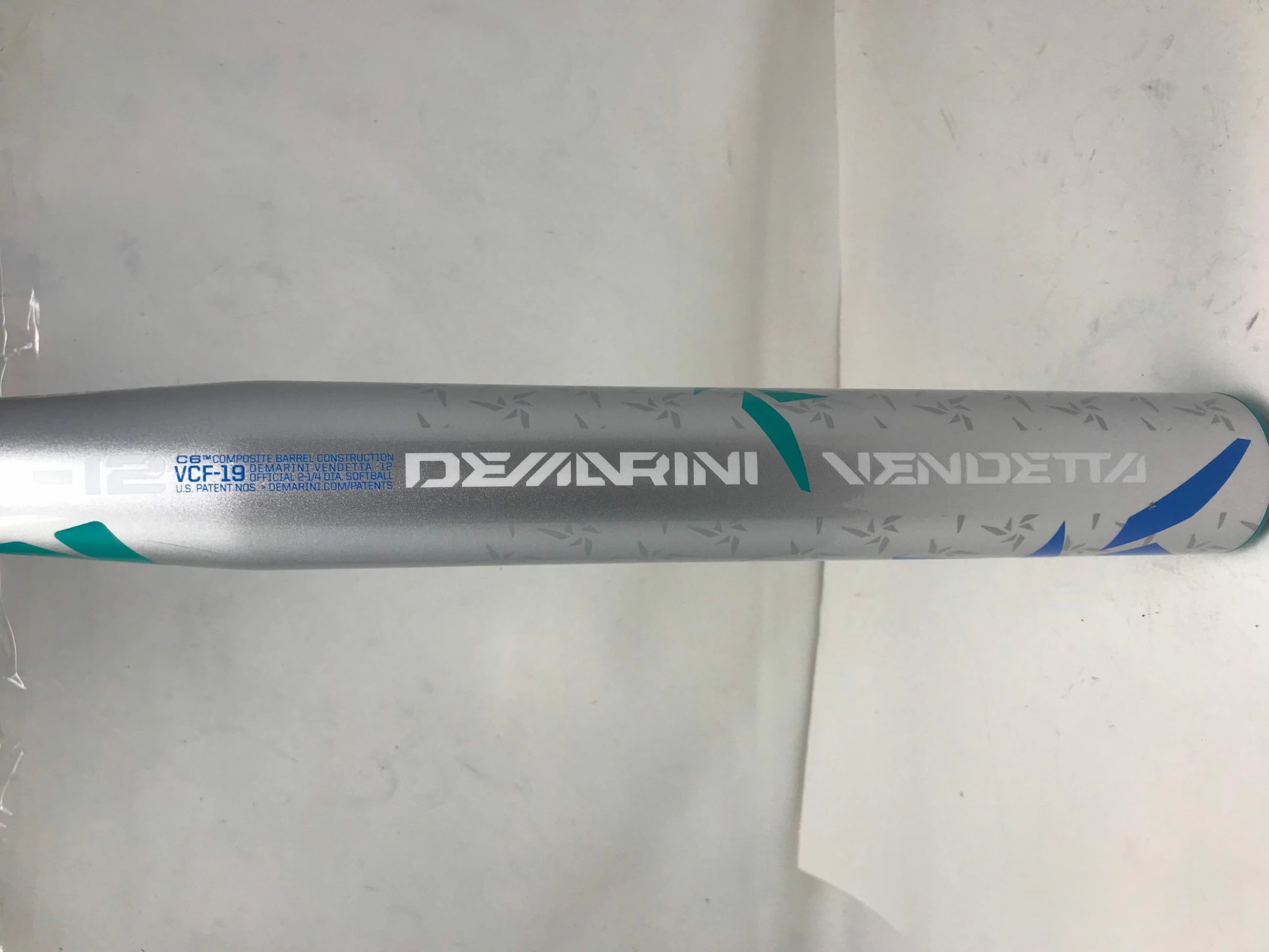 Used DeMarini 2019 Vendetta -12 Fastpitch Bat 2 1/4 32/20 C6 Composite