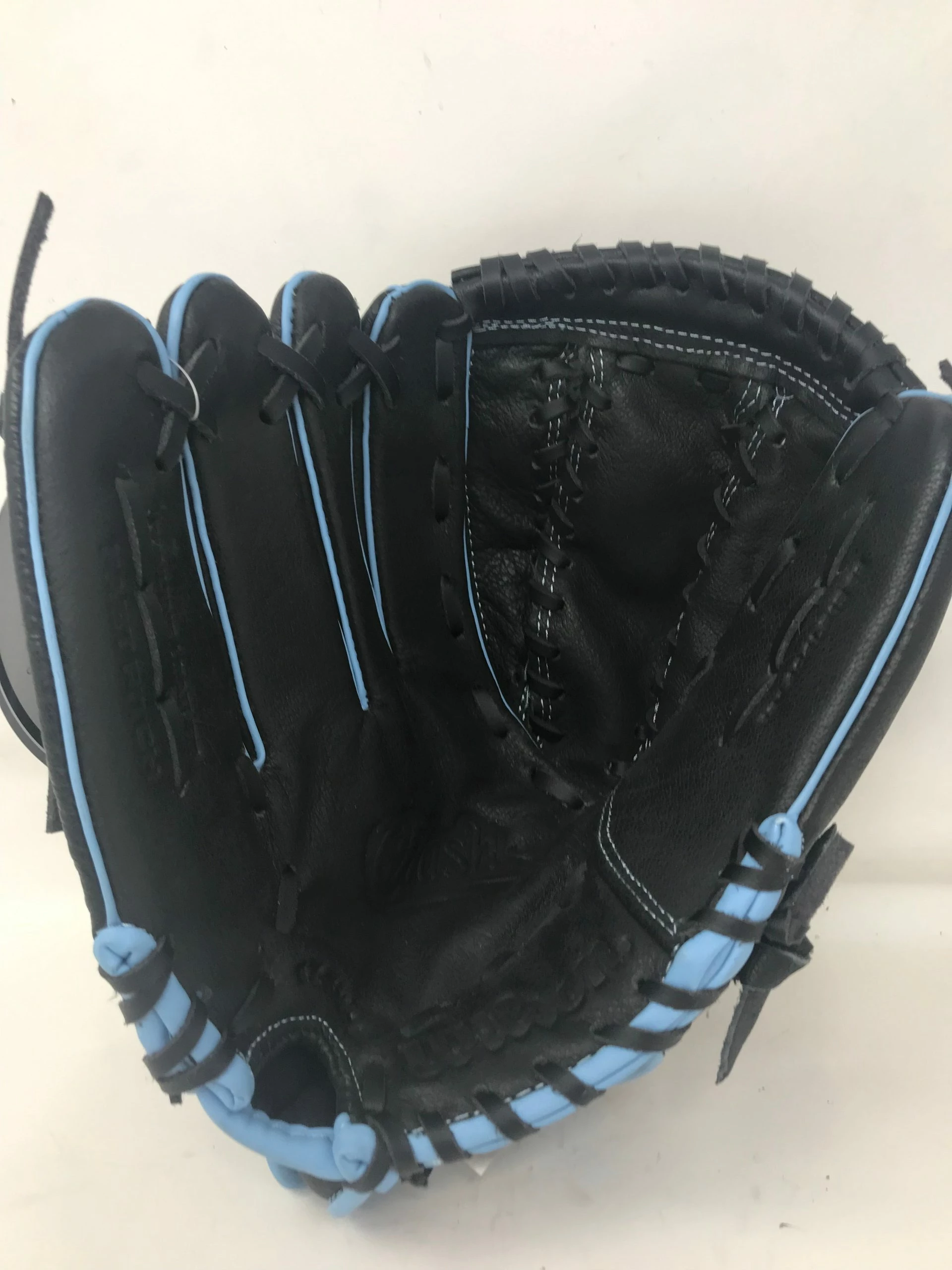 New Wilson Flash Youth Fastpitch Softball Glove LHT Black/Blue 12 Inch