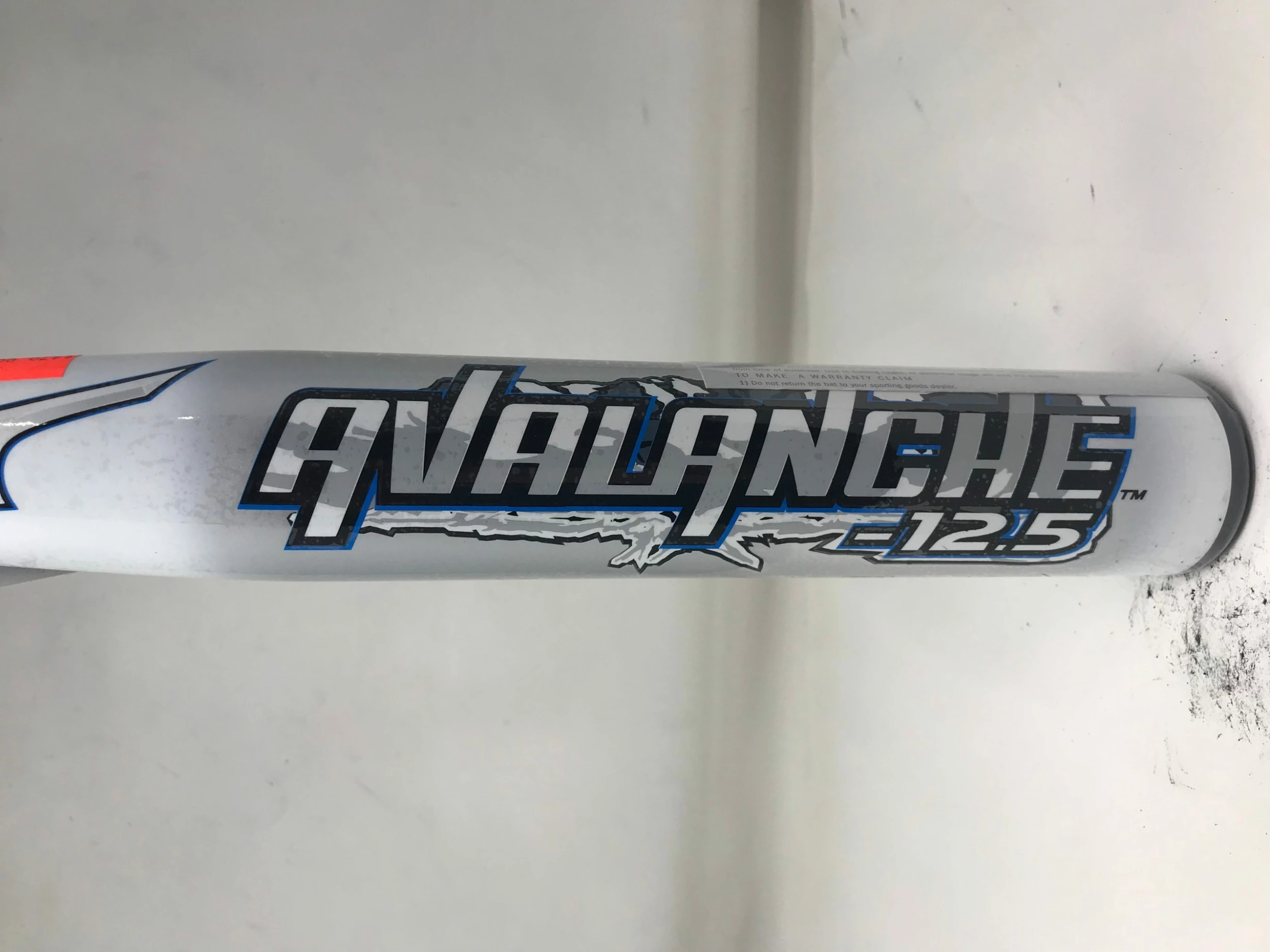 New Mizuno Avalanche 340223 -12.5 Fastpitch Softball Bat 30/17.5