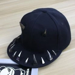 Qian Novelty Horn Snapback Caps Men Punk Snapback Baseball Caps Women Punk Horns Cap Hip Hop Hats Boy Girl 2 Colors